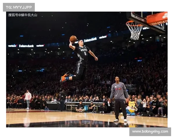 激情碰撞篮球盛宴 NBA现场解说带你领略每一次扣篮与绝杀的精彩瞬间